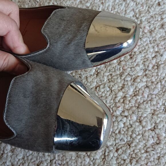 SIGERSON MORRISON Gray pony hair silver cap toe slip on flat size 7.5 - Picture 8 of 14